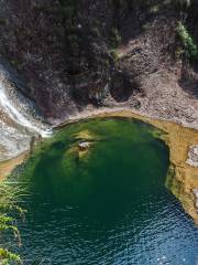 Wenzhou Baichuan Waterfall