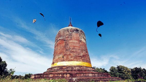 Bawbawgyi Stupa