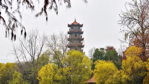 Jiefang Park attraction in Wuhan