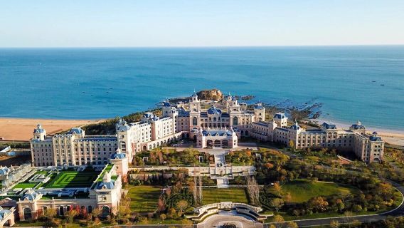 Dalian Golden Pebble Beach National Tourism Resort