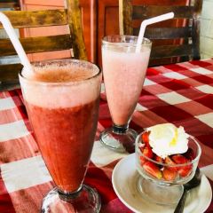 Strawberry Stop User Photo