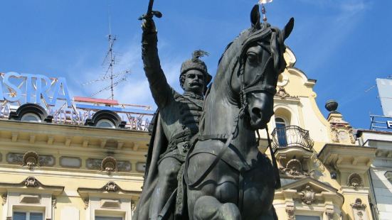耶拉契奇生于1801年，曾在奥匈帝国的军队中服过役，1848