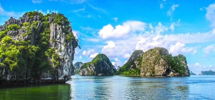 Ha Long