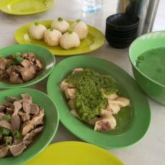 Yue Ping Bean Sprout Chicken User Photo