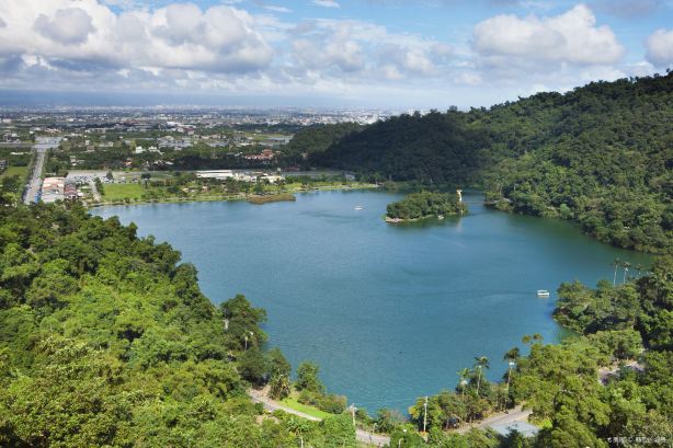Meihua Lake