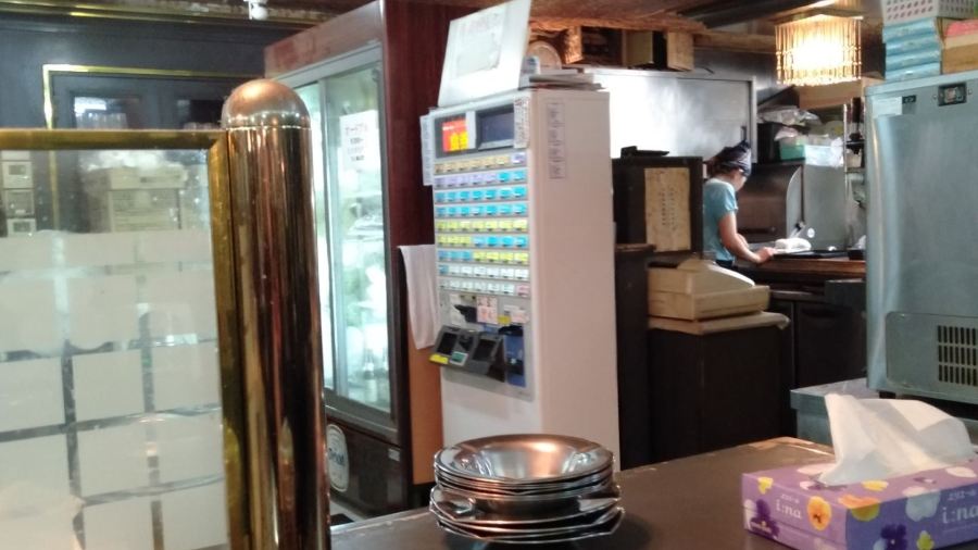 ハイウェイ食堂