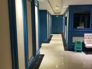 蓝调咖啡(甜品店)