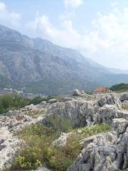 Mountain lodge under Vosac