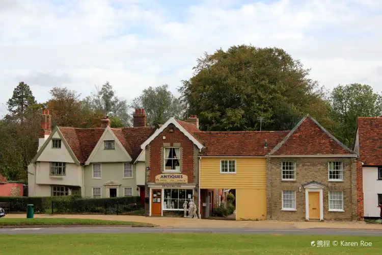 Hotels near Cavendish