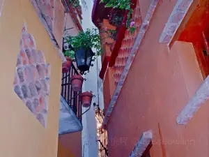 The Alley of The Kiss