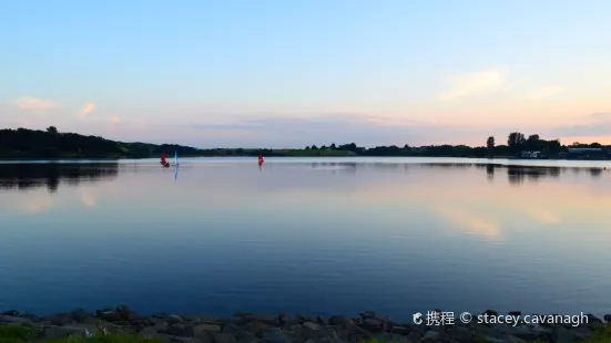 Hollingworth Lake