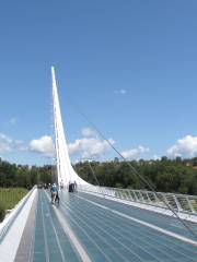 Puente del Reloj de Sol