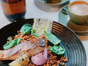 People & Places Cafe