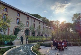 Jim Thompson's Tea Room at Bala's User Photo