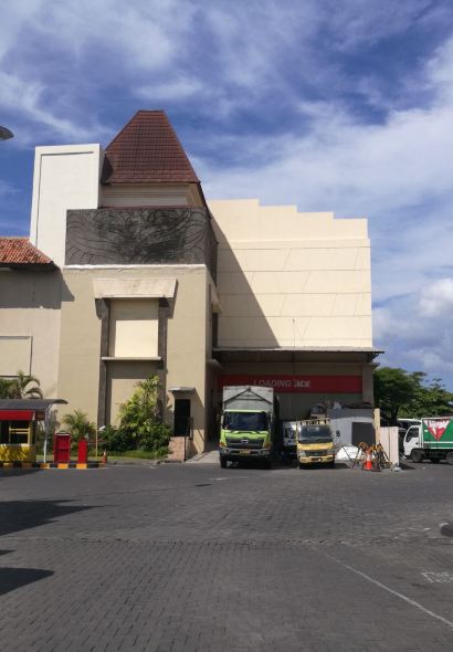 PENG LAI YI XIAN JU YU GU CAI