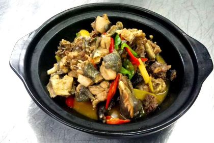 LANG SHAN HONG JI HUA TIAN DA JIU DIAN CAN YIN BU