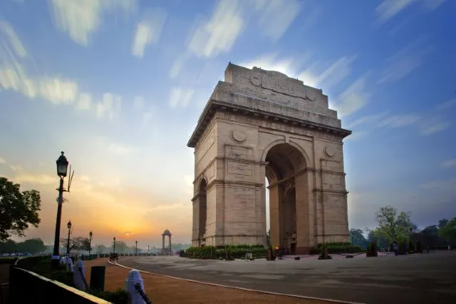 Everything You Need to Know before Traveling to New Delhi