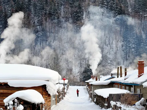 Snow Village Around Harbin - The Best Place to Play in The Snow.