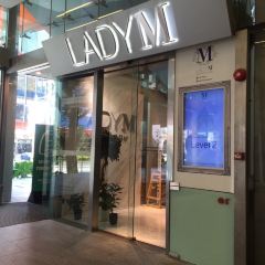 Lady M 여행 사진
