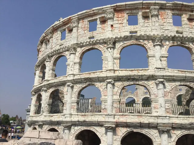 A Tour of Ningbo—The Rainbow Bridge, Hangzhou Bay Lookout Tower and Beautiful Cixi