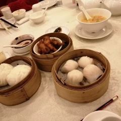 Sun Chateau On The Bund User Photo