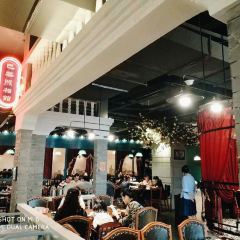 芳华怀旧餐厅(财富广场店) User Photo