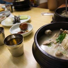 Baeknyeon Tojong Samgyaetang ảnh của người dùng