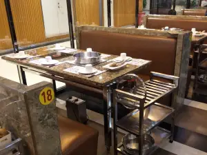 黄记煌三汁焖锅(天鸿店)