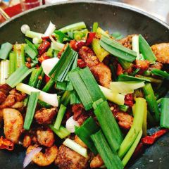 瑶王宴土菜馆(总店) User Photo