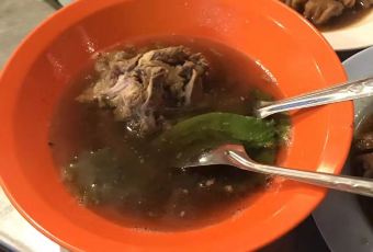 Chang Phueak Pork Leg Rice User Photo