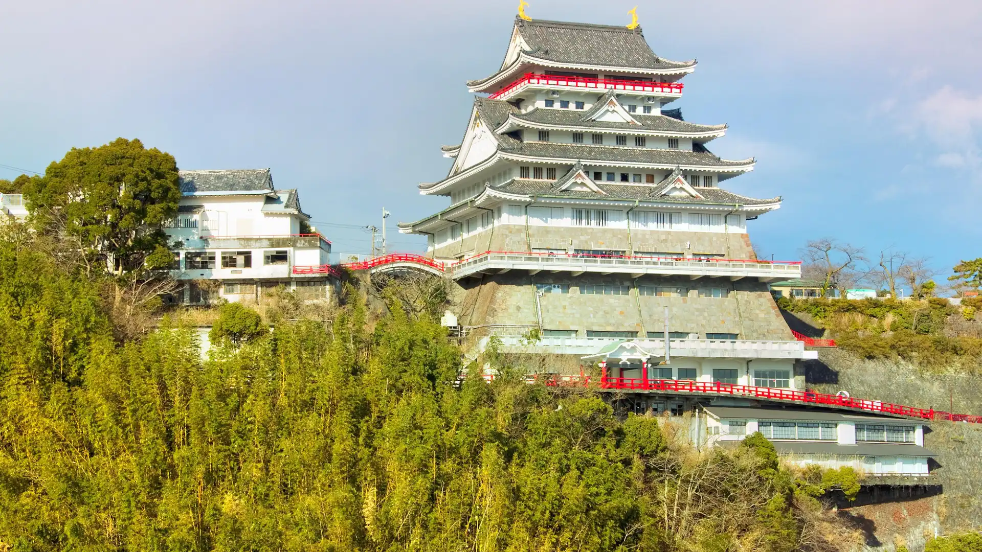 Hotel dekat Atami Castle