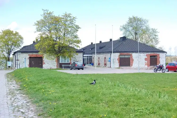 Hotels near Kärenlaavu