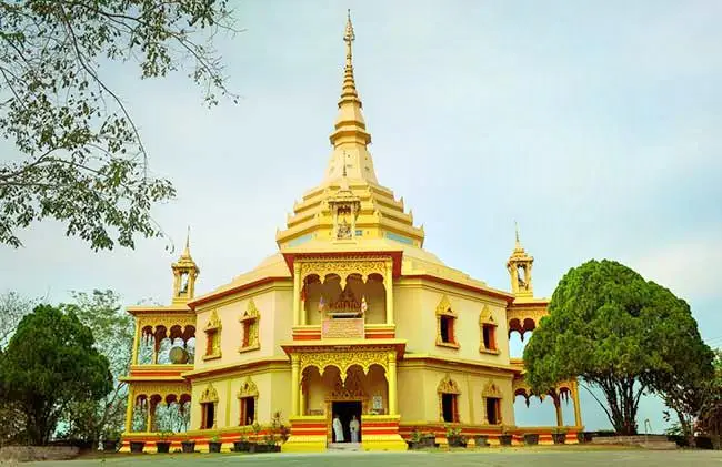 Wat Pa Phon Phao