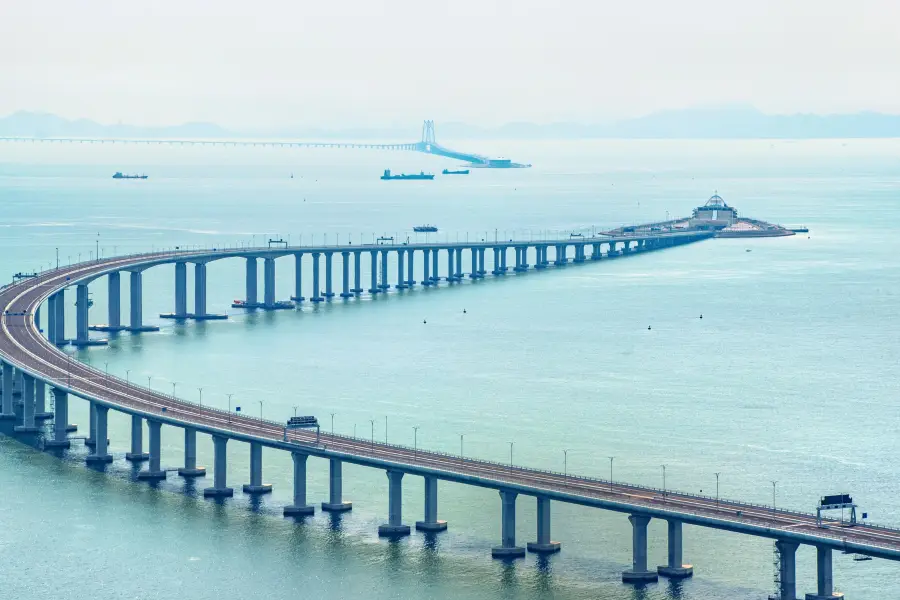 HongKong-Zhuhai-Macao Bridge Tour