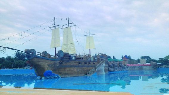 Водный Тяньцзянь Лунный Водный Парк