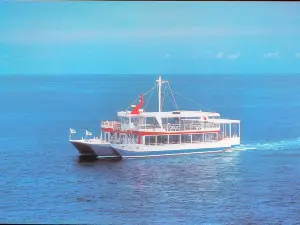 West Marine-Underwater Sightseeing Tour