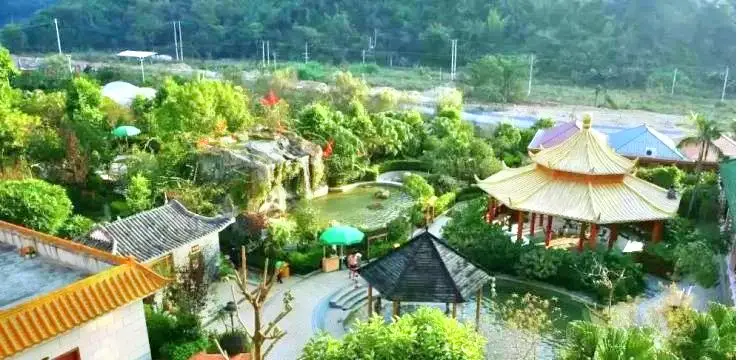 Fengwan Hotspring Holiday Resort
