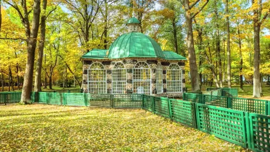 Park And Gardens of Peterhof