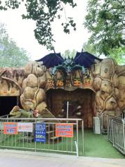 Chaoyang Park Dinosaur Kingdom Adventure Park