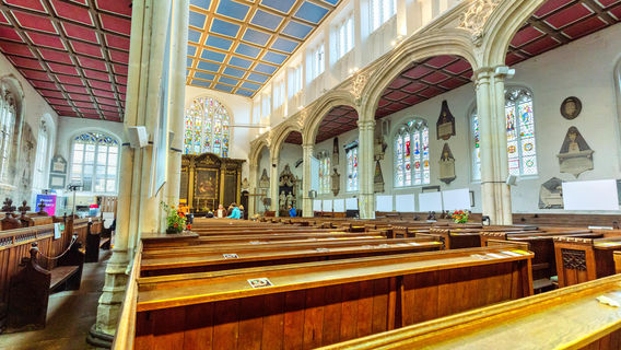 St Michael Le Belfrey