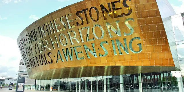 Cardiff Travel Guide & Advice