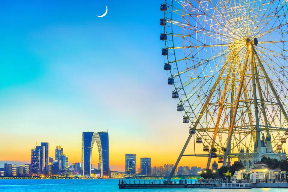 3_Jinji Lake