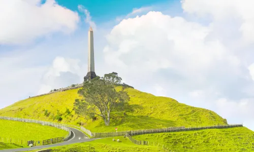 Maungakiekie / One Tree Hill