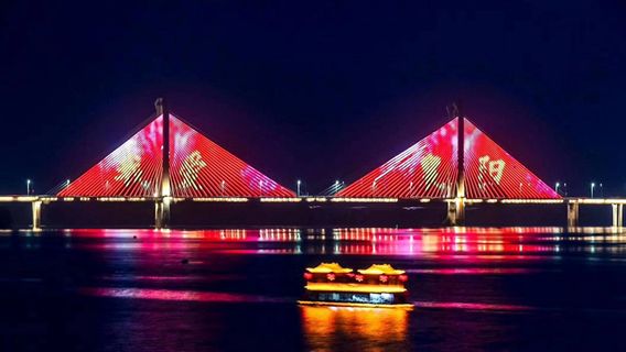 Xinshenyun Hanjiang River Cruise