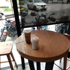 星巴克(杭州千岛湖秀水广场店) User Photo