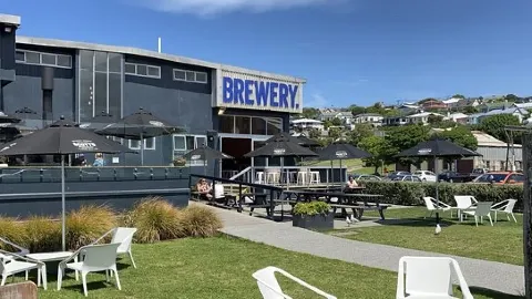 Scotts Brewing Co. in 오아마루