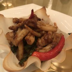 WING LEI User Photo