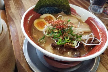 Dedaolamianwang dedaochezhanqianbendian