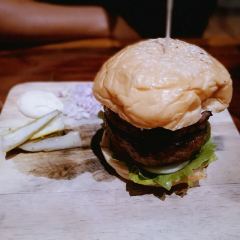 EAT Bar & Grill Restaurant Karon User Photo