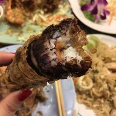 Song Pee Nong 2 User Photo